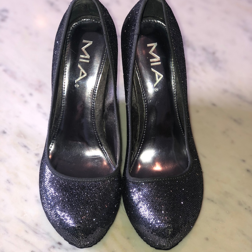 Dark silver sequin platform wedge